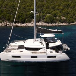 Lagoon 46 | Mira