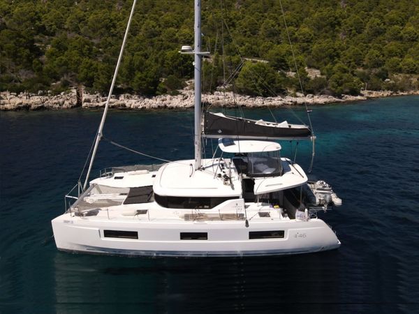Lagoon 46 | Mira
