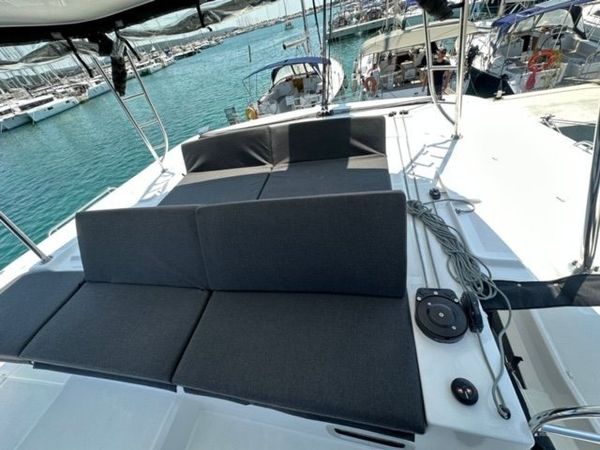 Lagoon 46 | Mira