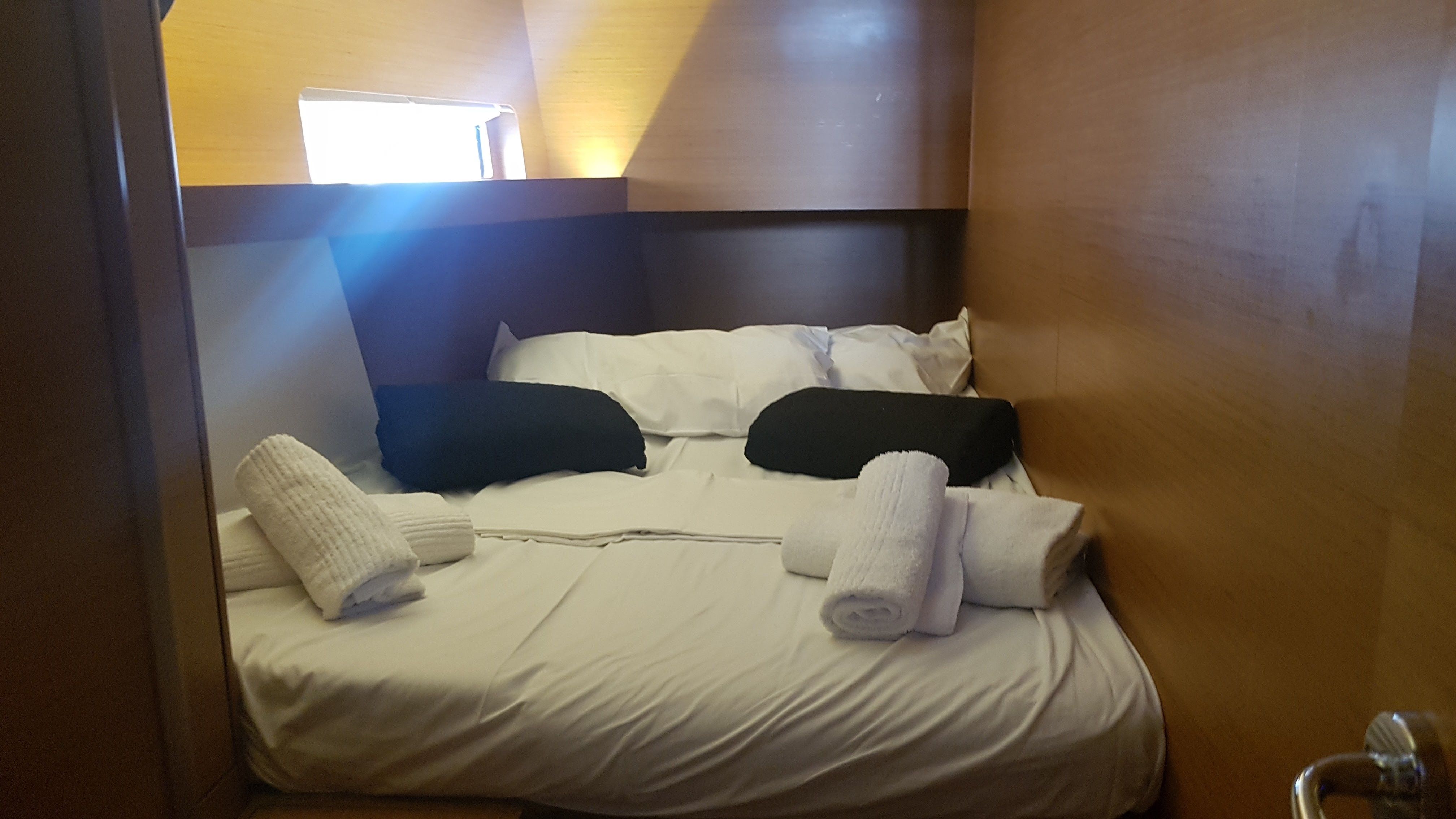 Jeanneau Sun Loft 47 | Marigold