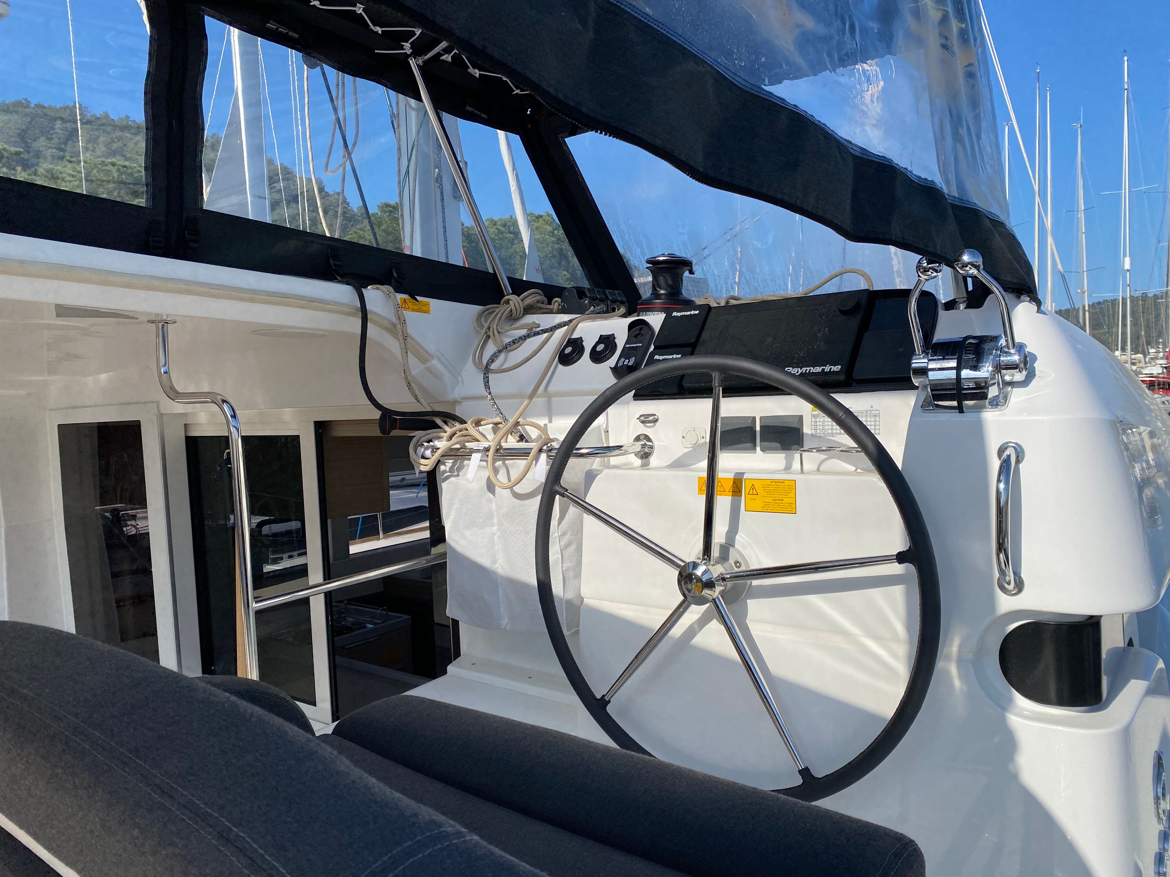 Lagoon 40 | Sail Sagitta