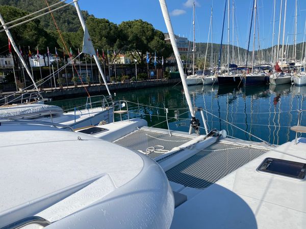 Lagoon 40 | Sail Sagitta