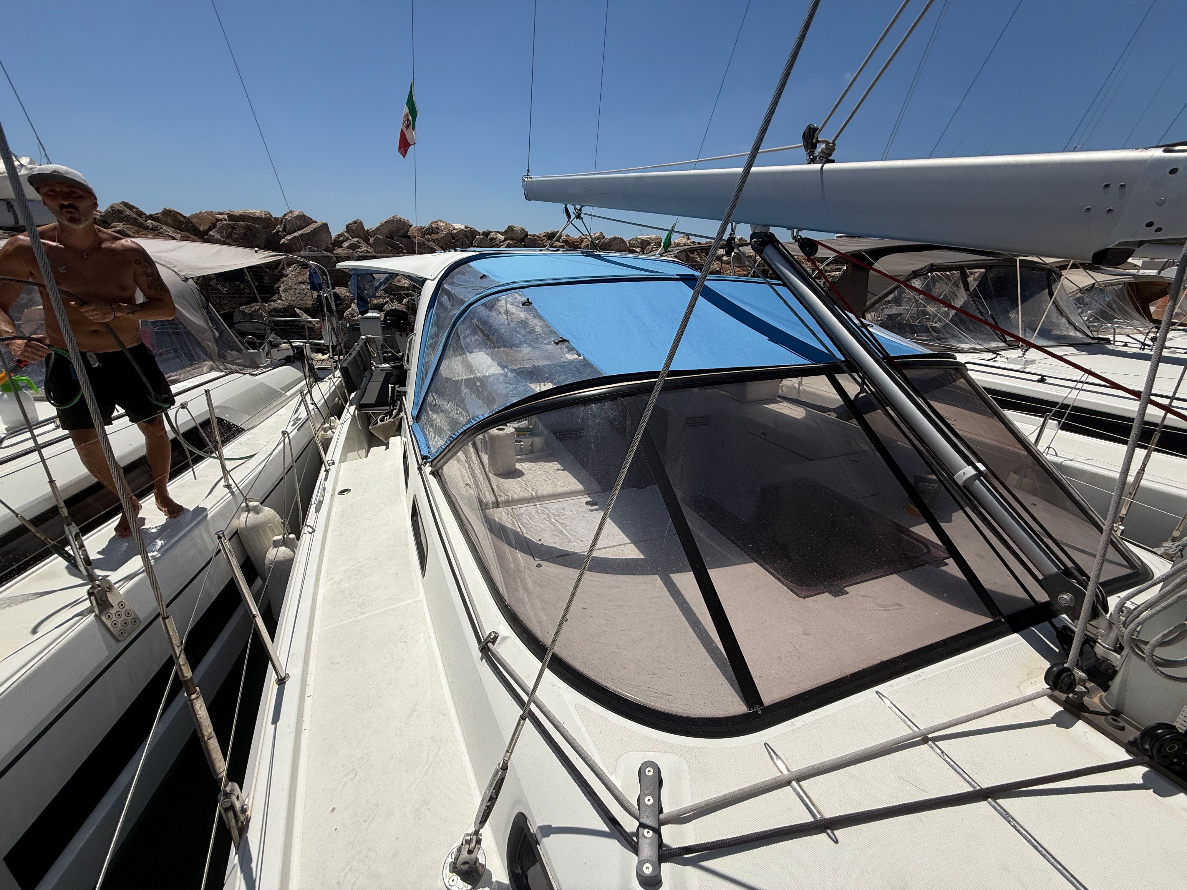 Jeanneau Sun Loft 47 | Bluebell