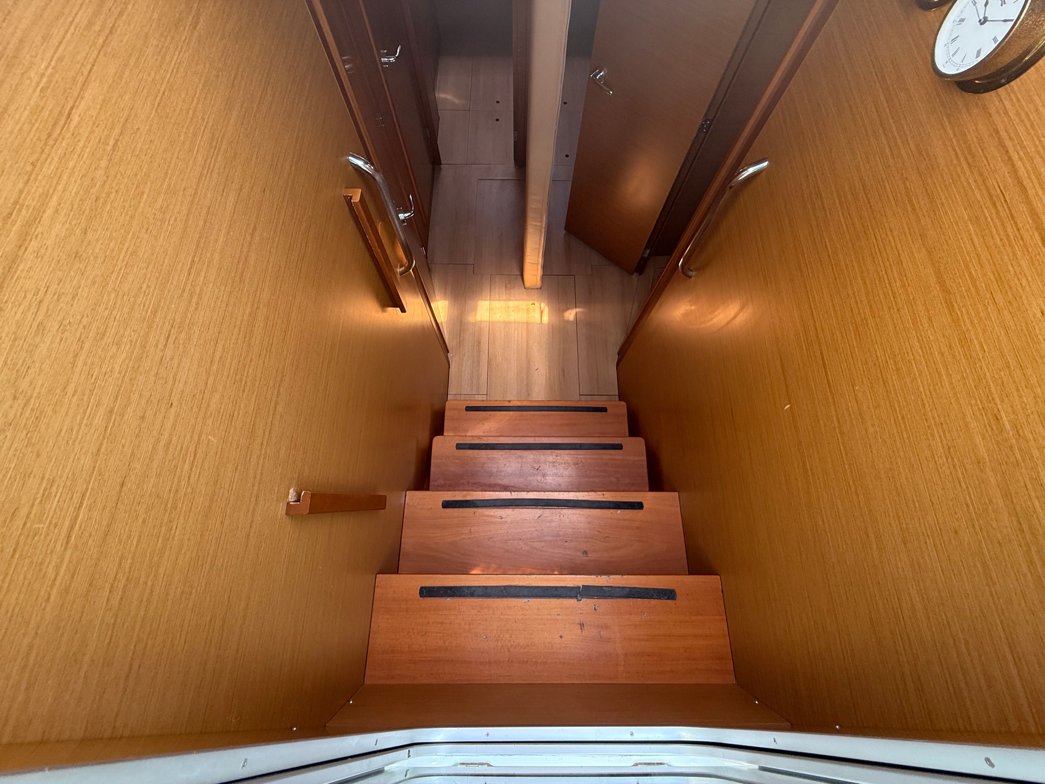 Jeanneau Sun Loft 47 | Bluebell