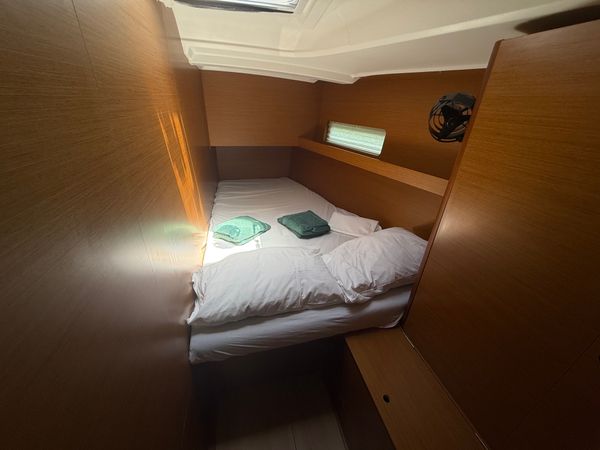 Jeanneau Sun Loft 47 | Bluebell