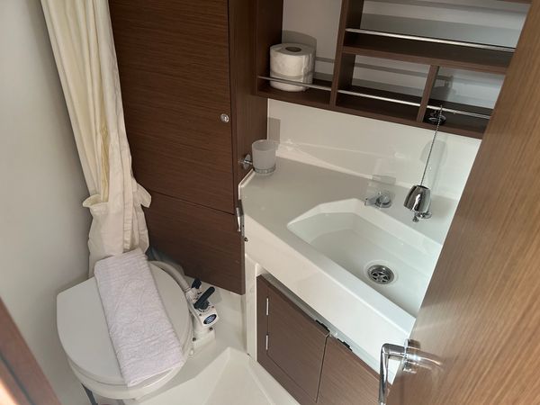 Beneteau Oceanis 34.1 | Sail Lynx