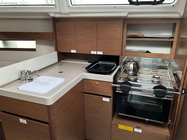 Beneteau Oceanis 34.1 | Sail Altair