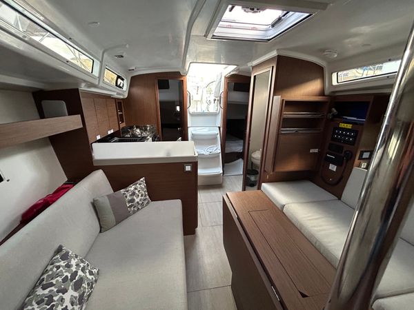 Beneteau Oceanis 34.1 | Sail Altair