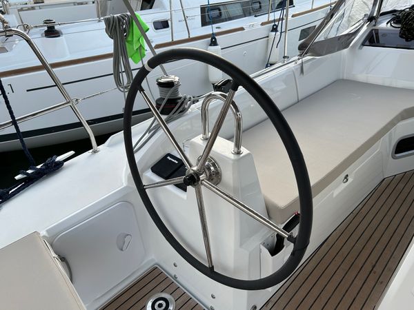 Beneteau Oceanis 34.1 | Sail Altair