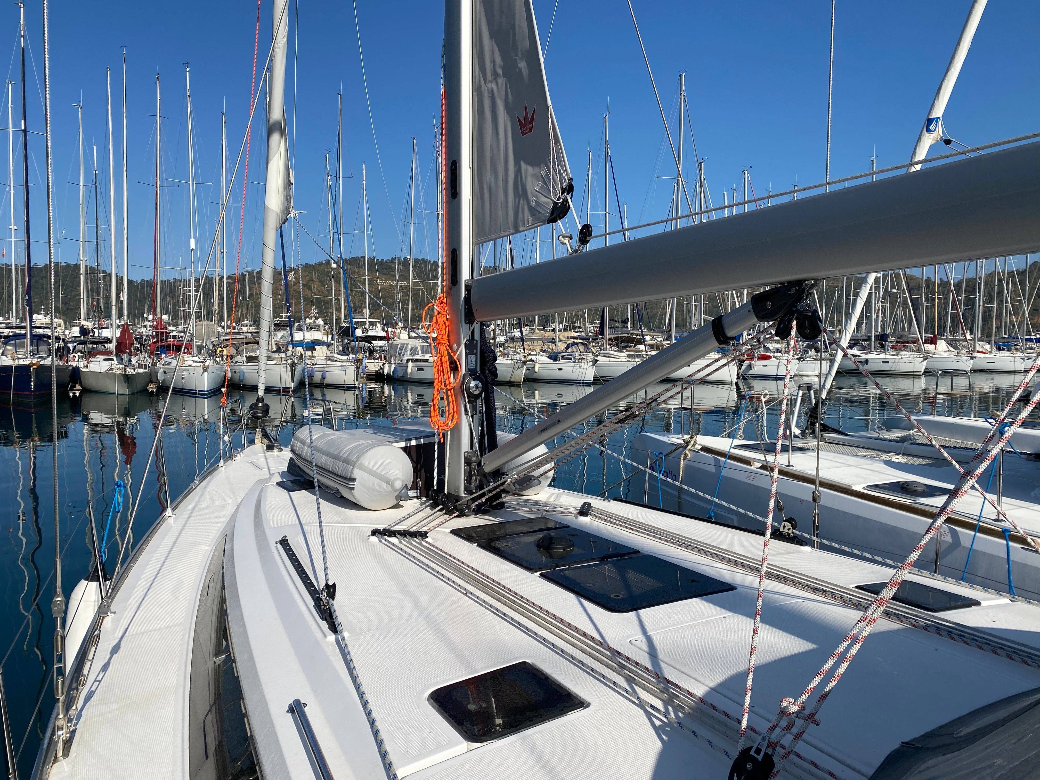 Bavaria Cruiser 46 | Sail Leo