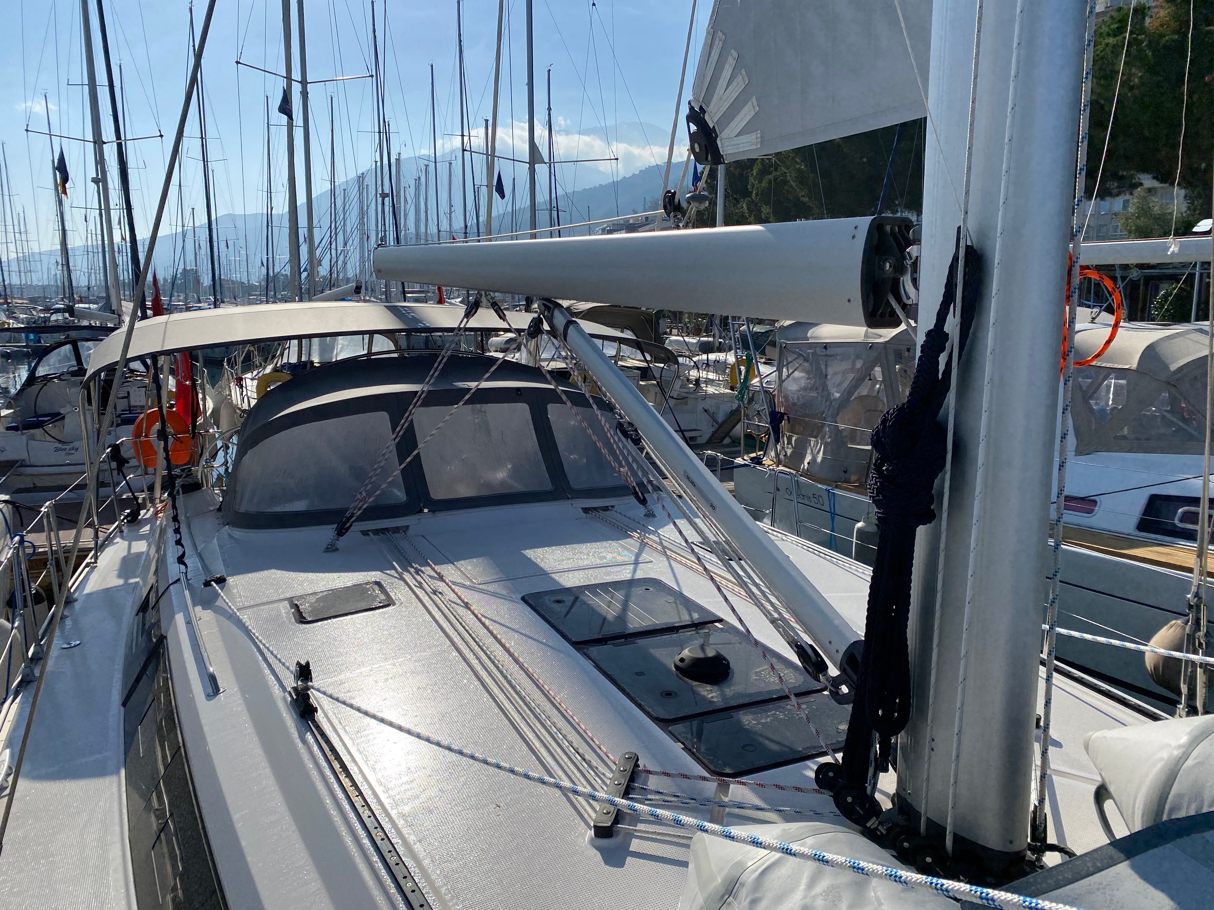 Bavaria Cruiser 46 | Sail Leo