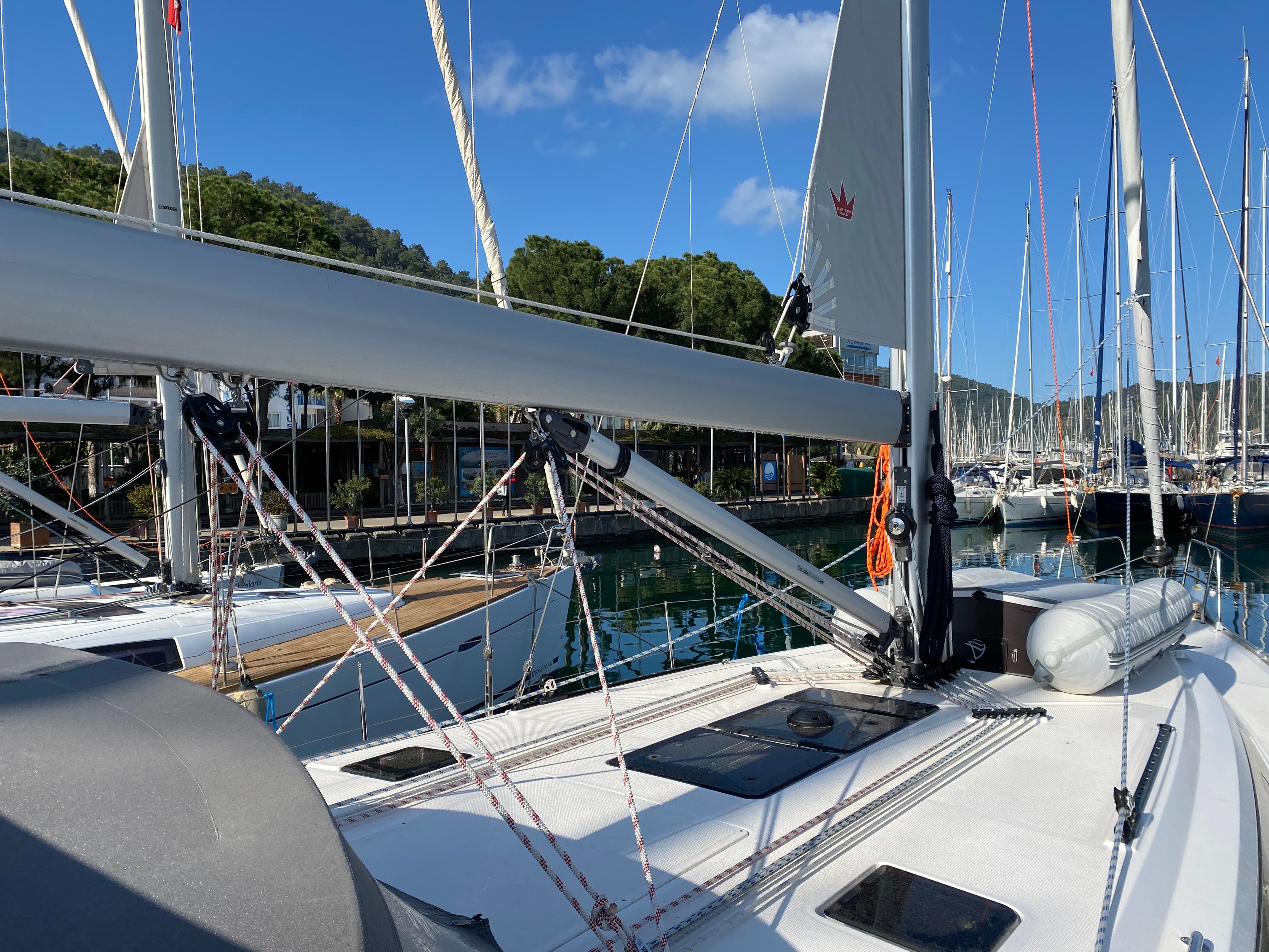 Bavaria Cruiser 46 | Sail Leo
