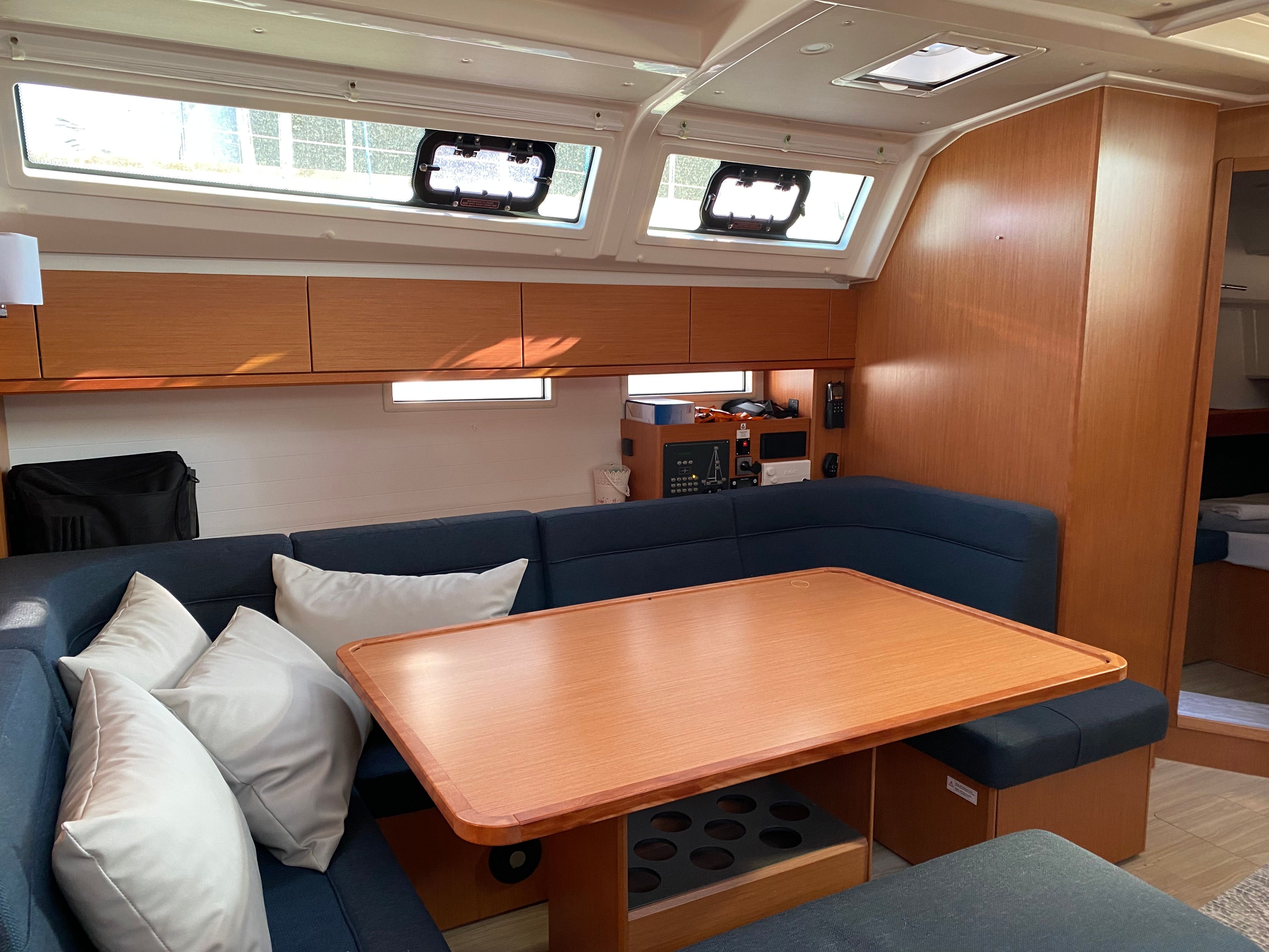 Bavaria Cruiser 46 | Sail Leo