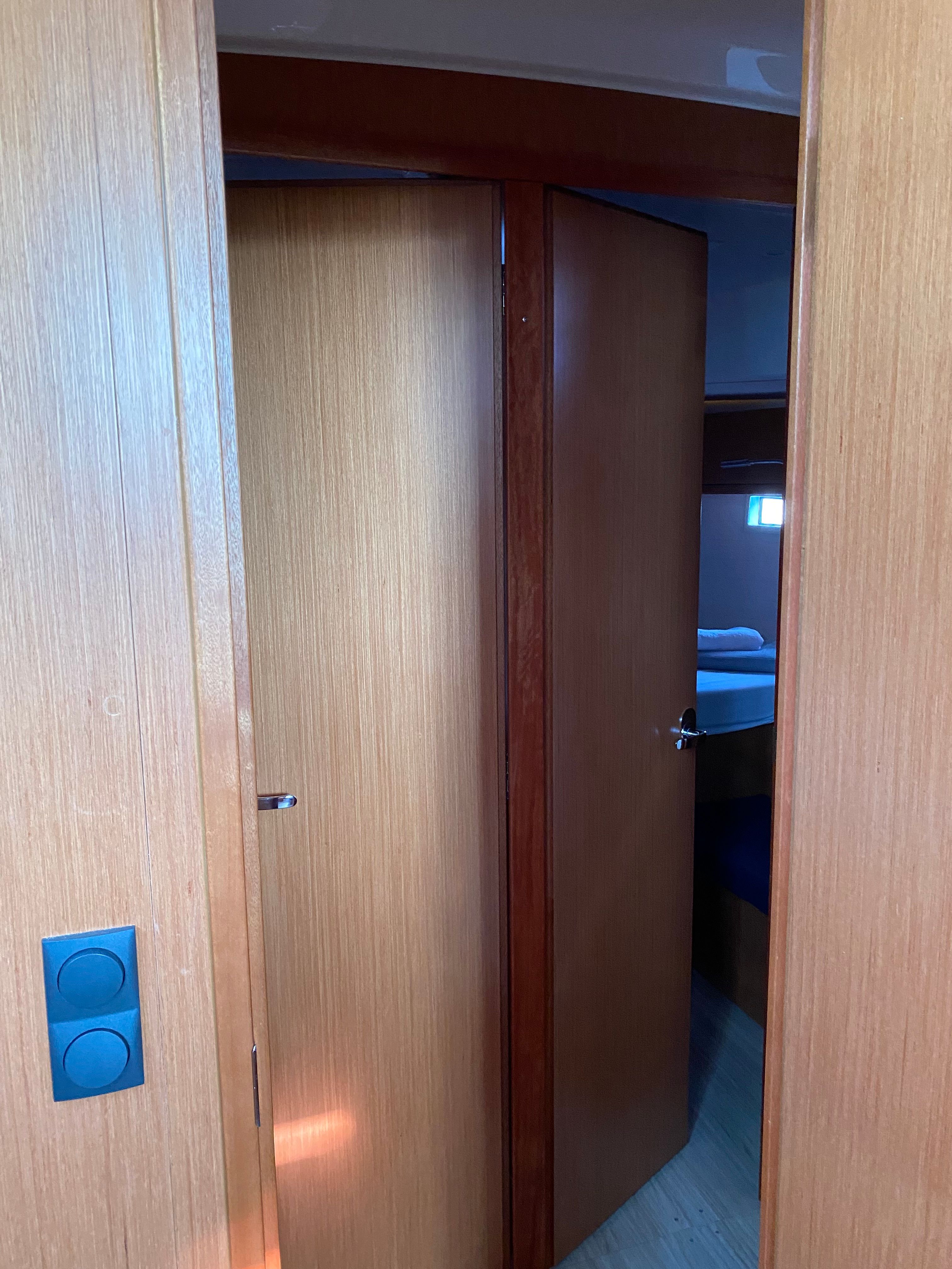 Bavaria Cruiser 46 | Sail Leo