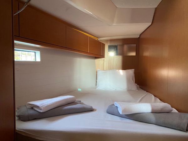 Bavaria Cruiser 46 | Sail Leo
