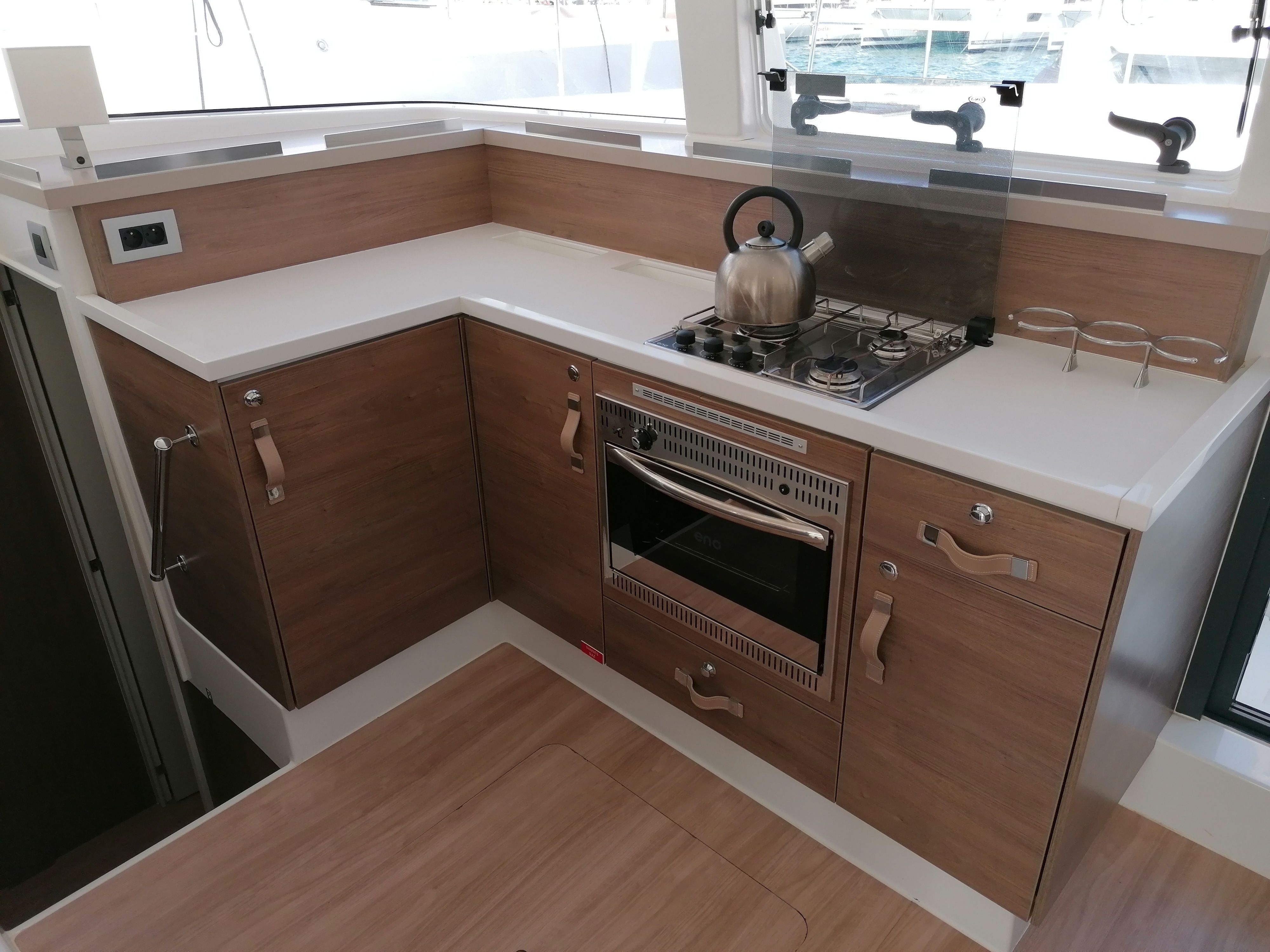 Bali 4.2 | Par Avion