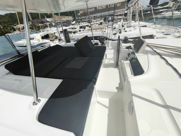 Lagoon 46 | Orchid