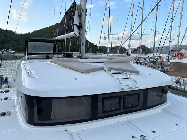 Lagoon 40 | Sail Agena