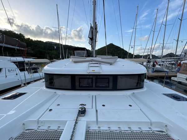Lagoon 40 | Sail Agena