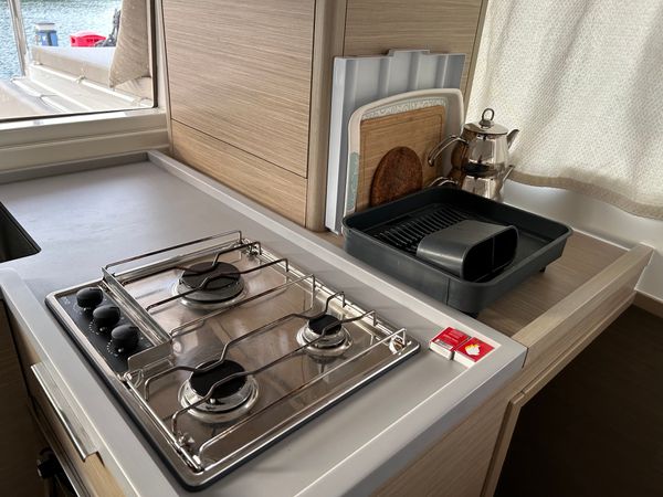 Lagoon 40 | Sail Agena