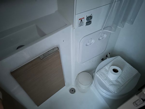 Lagoon 40 | Sail Agena