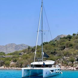 Lagoon 40 | Sail Agena