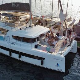 Bali 4.6 | Sail Aquarius