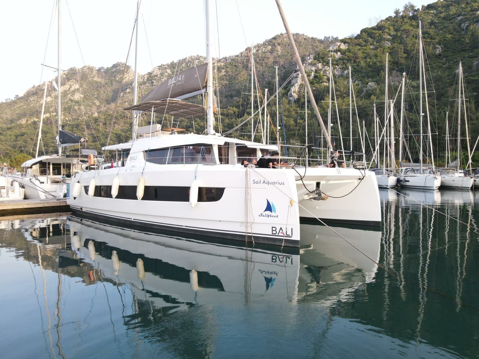 Bali 4.6 | Sail Aquarius