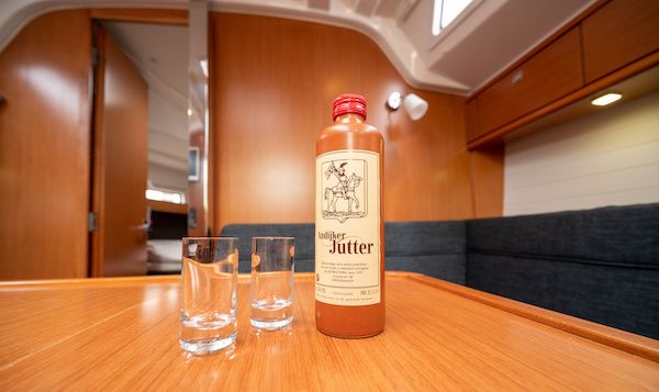 Bavaria Cruiser 37 | Avalon