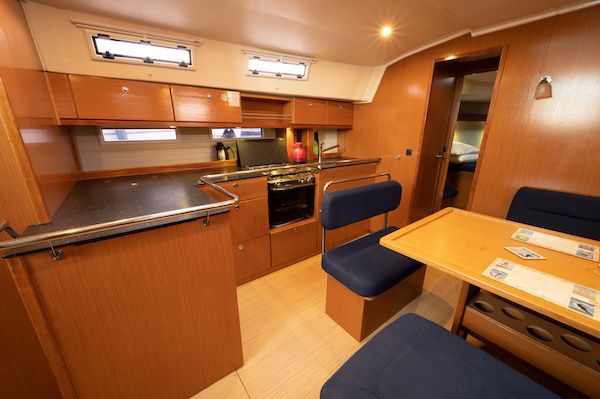 Bavaria Cruiser 45 | 3 Bees