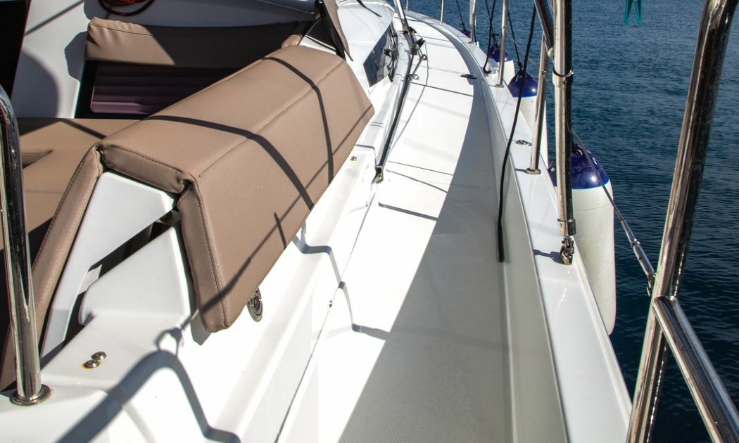 Jeanneau Sun Odyssey 490 | Knot