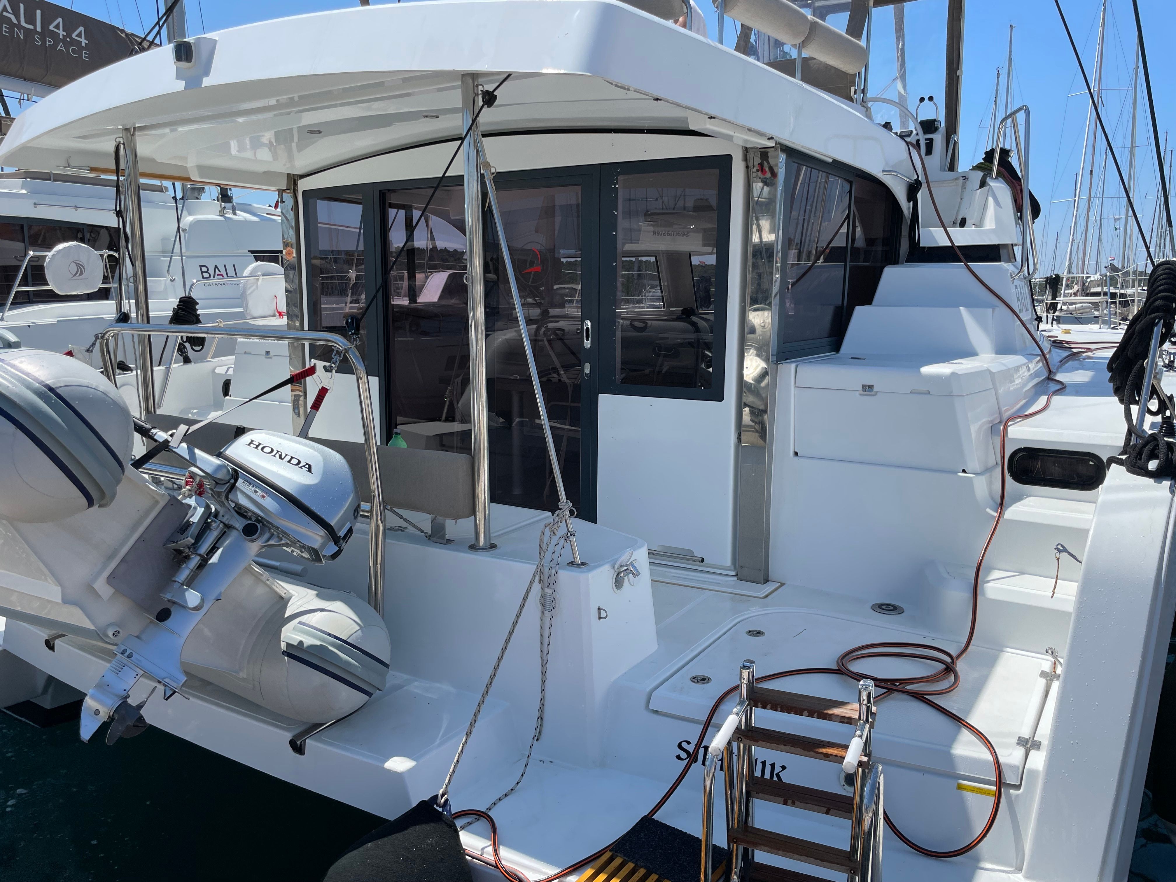 Bali Catspace | Free Flow