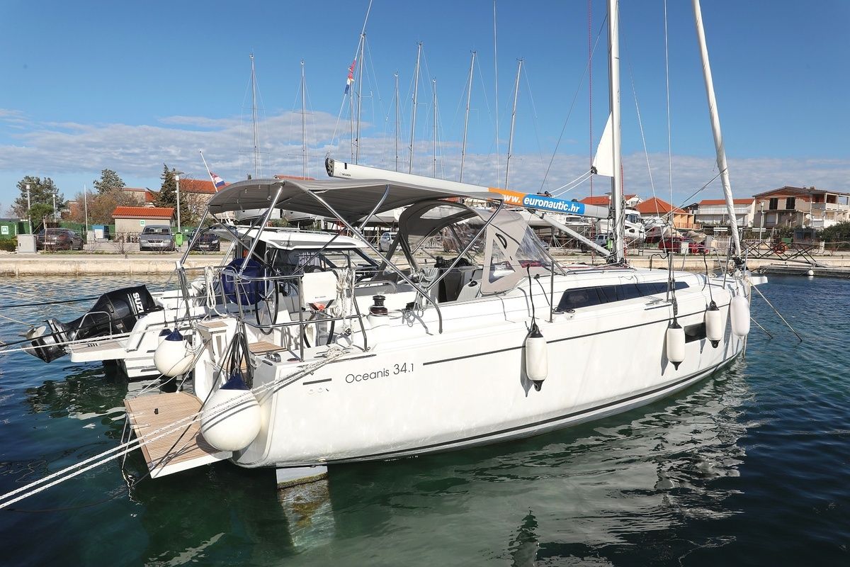 Beneteau Oceanis 34.1 | Rooster
