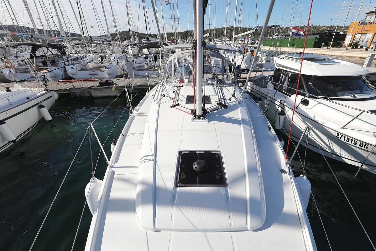 Beneteau Oceanis 34.1 | Rooster