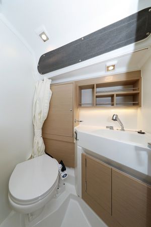 Beneteau Oceanis 34.1 | Rooster