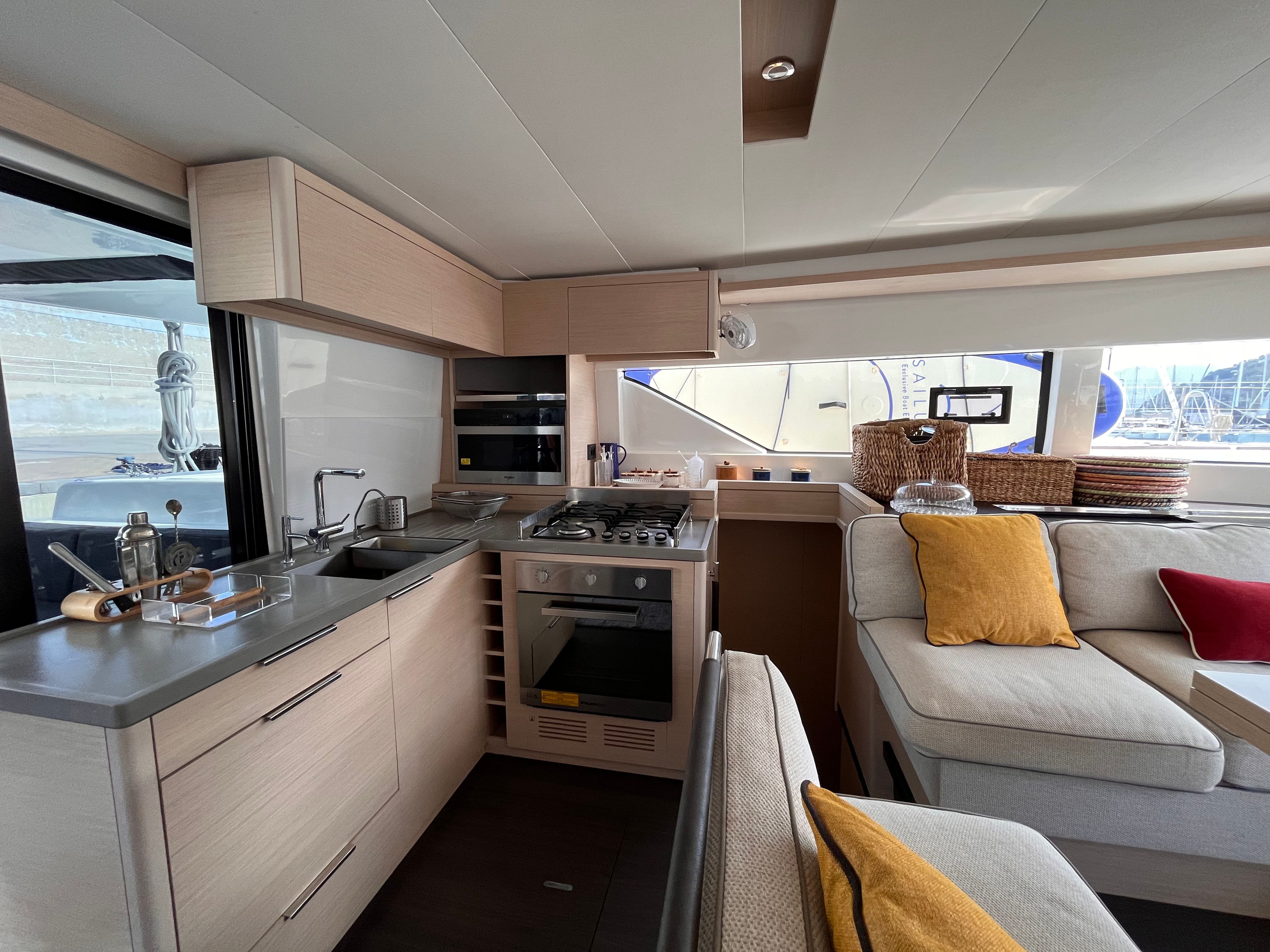 Lagoon 51 | Fichetto