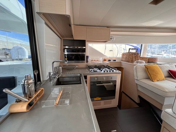 Lagoon 51 | Fichetto