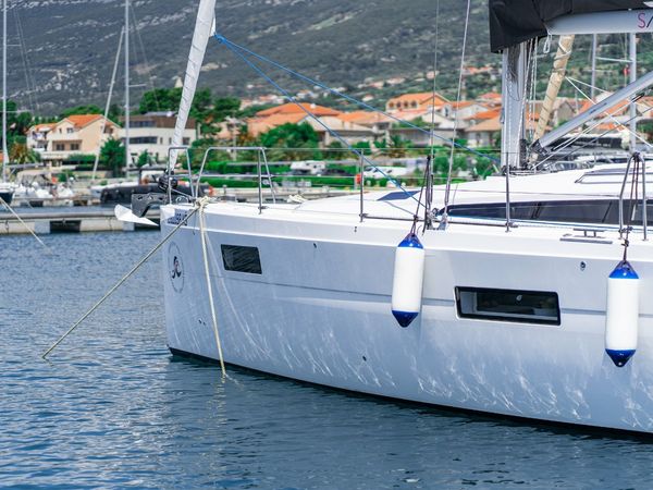 Elan 45 Impression | Trinity