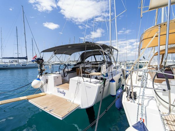 Elan 45 Impression | Trinity