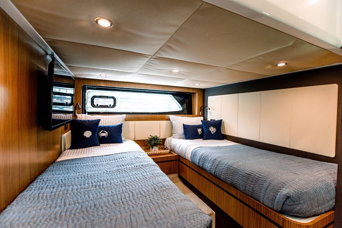 Azimut 43 | Sea Esta