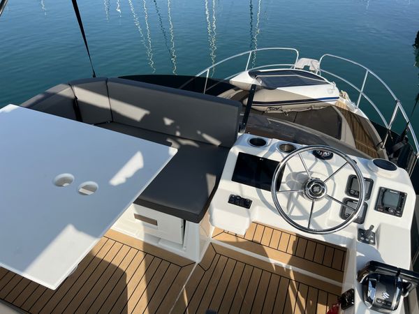 Beneteau Antares 11 Fly | Jean