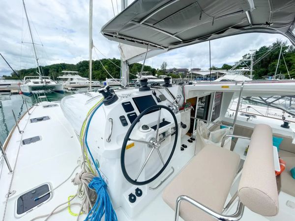 Lagoon 400 S2 | Eos