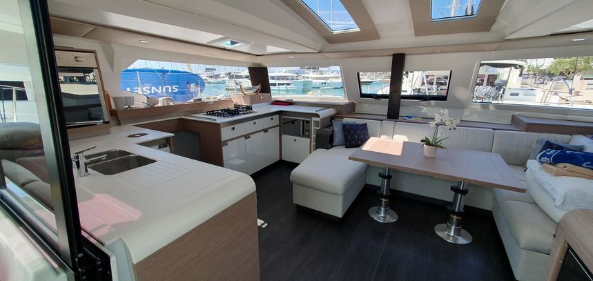 Fountaine Pajot Elba 45 | Summer Flow