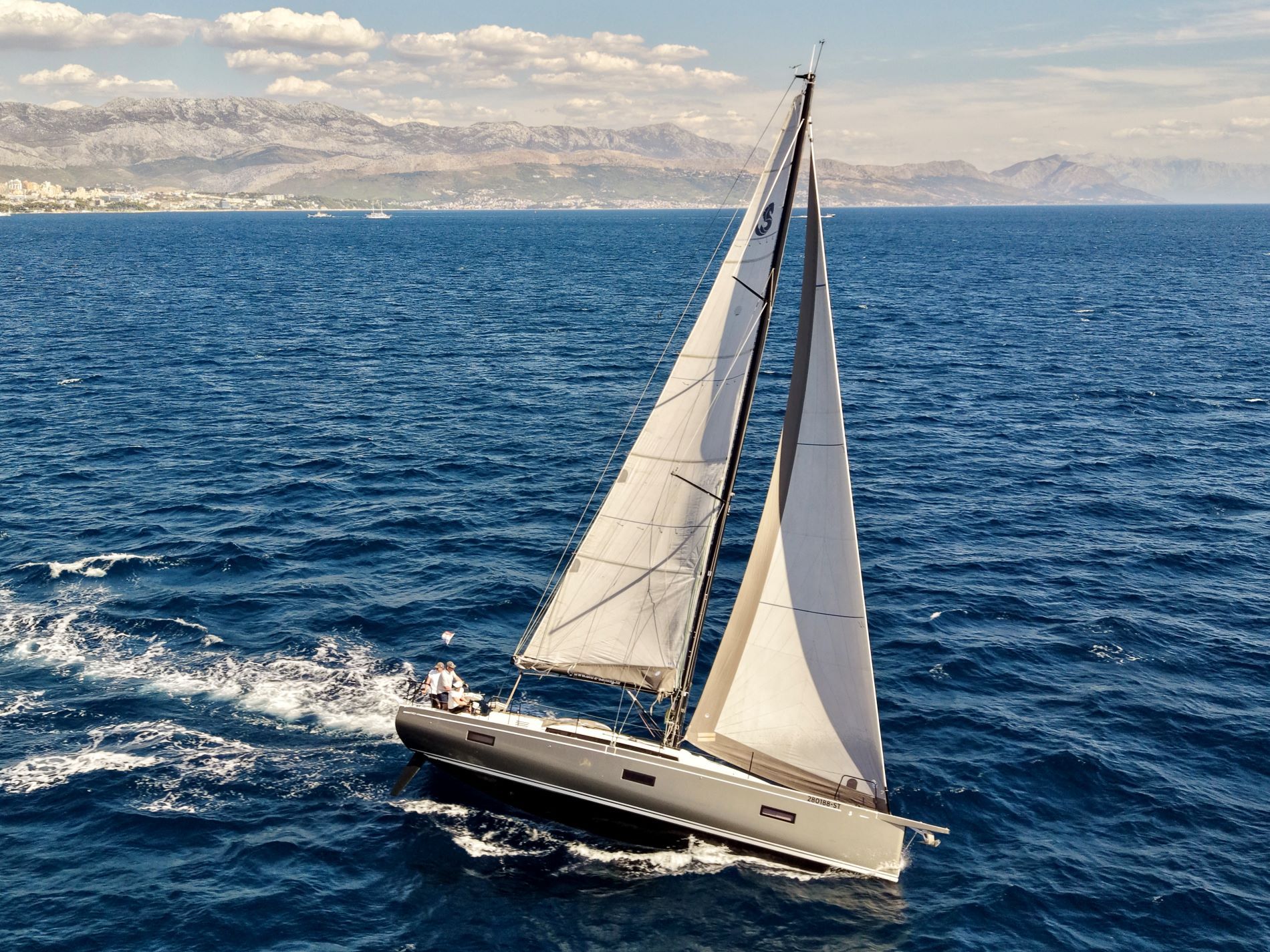 Beneteau First 44 | Checkmate