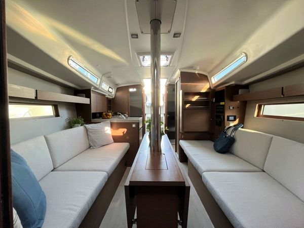 Beneteau Oceanis 34.1 | Rookie