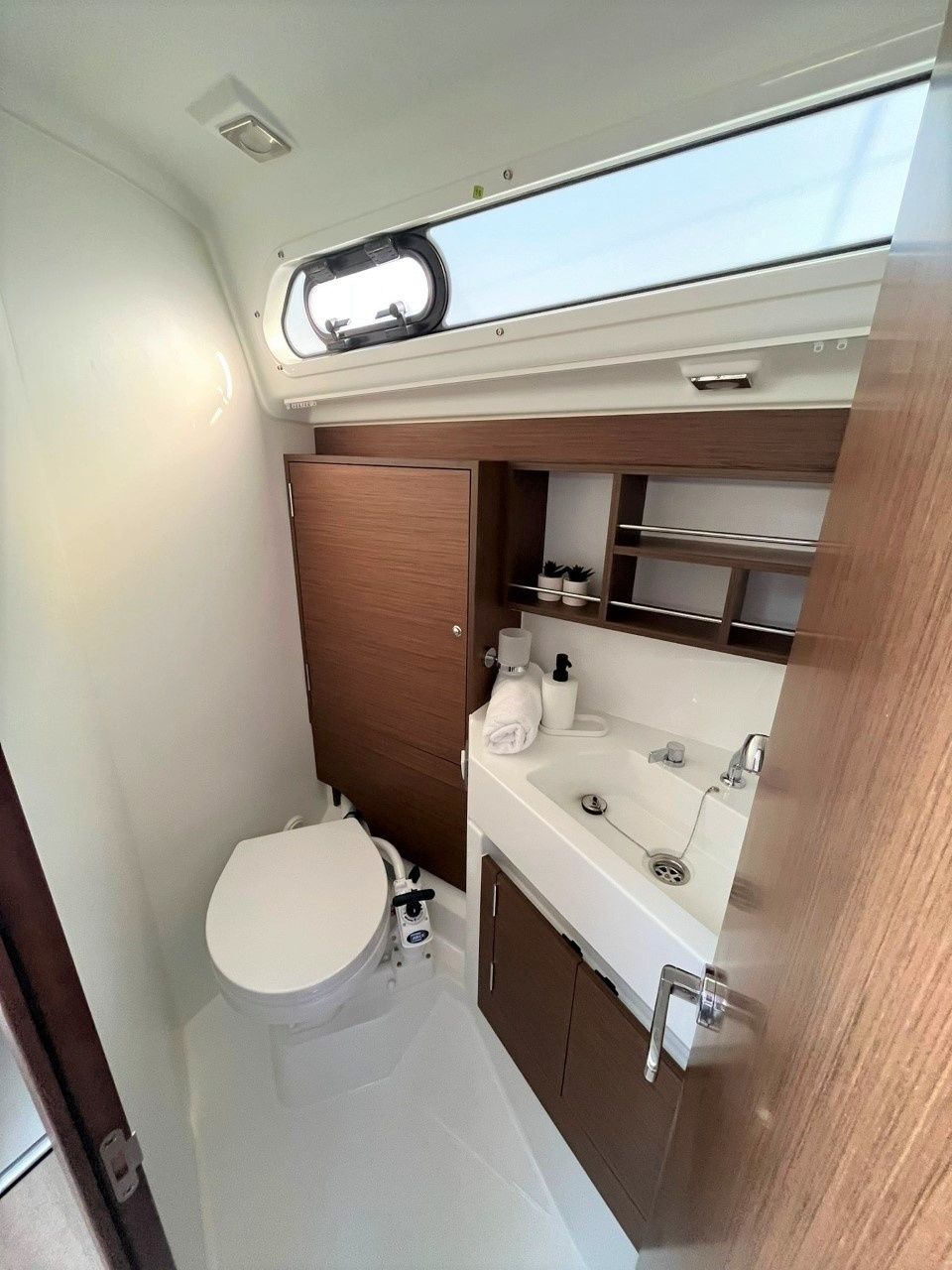 Beneteau Oceanis 34.1 | Rookie
