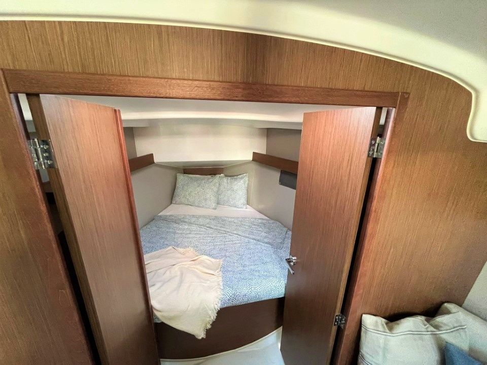 Beneteau Oceanis 34.1 | Rookie