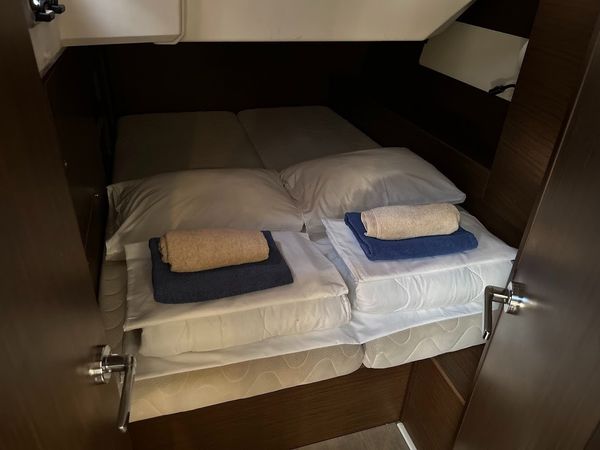 Beneteau Oceanis 46.1 | Black Jack