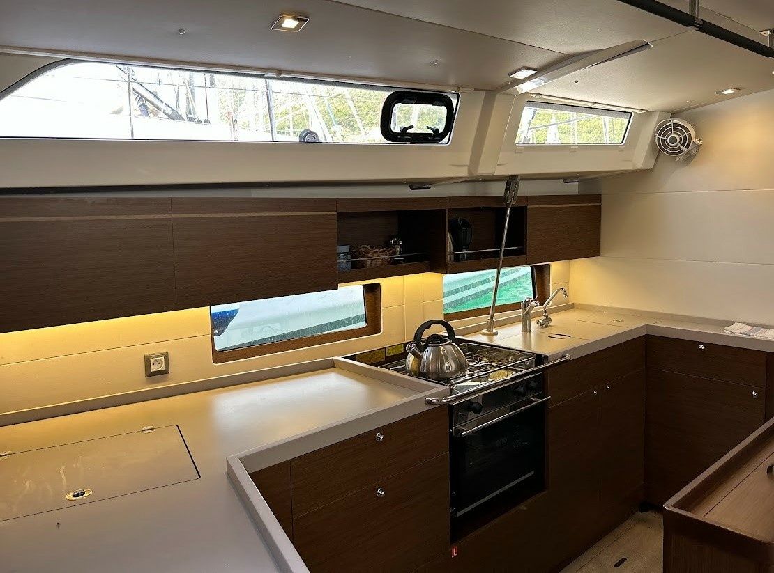 Beneteau Oceanis 46.1 | Black Jack