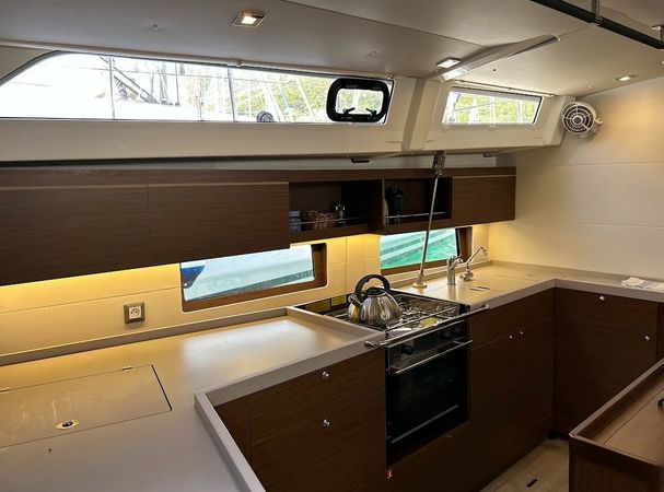 Beneteau Oceanis 46.1 | Black Jack